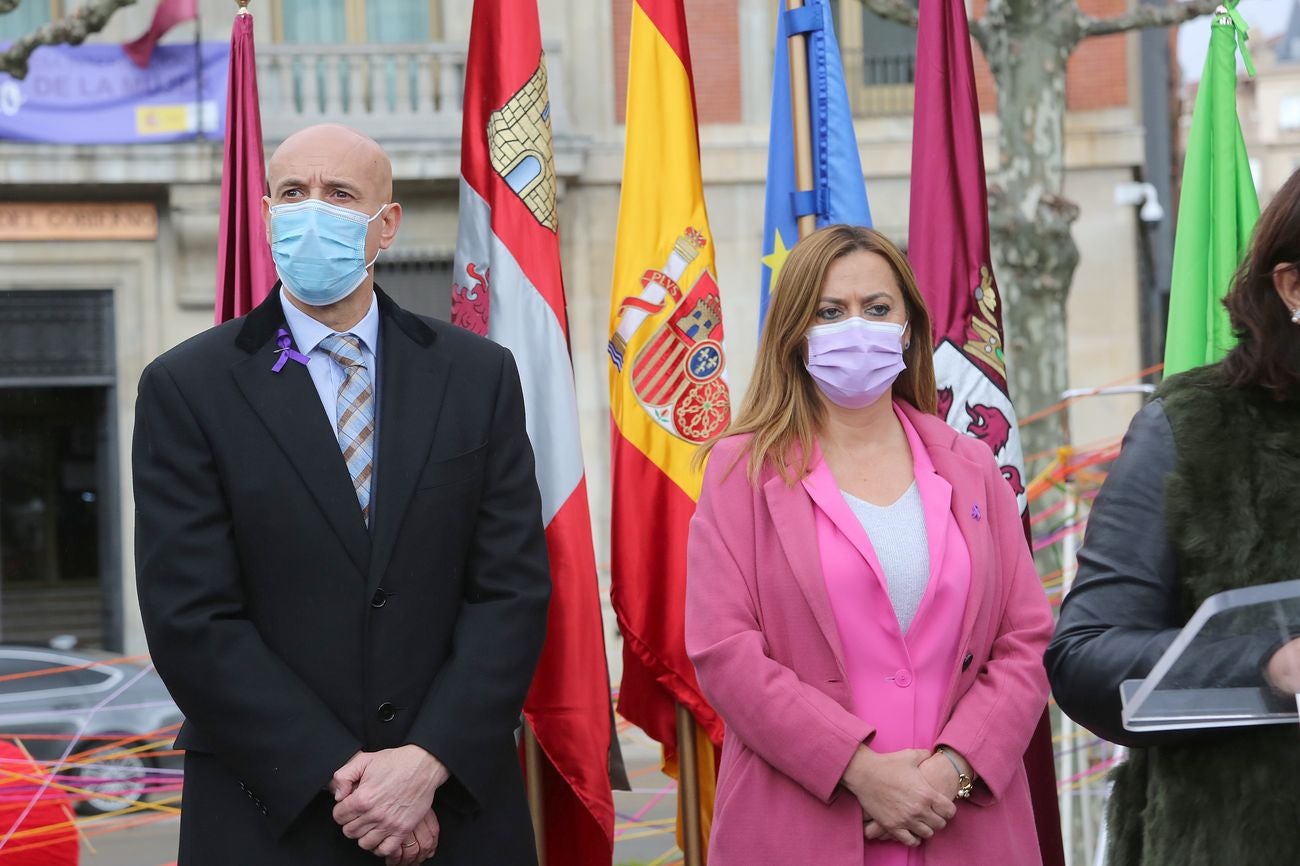 Actos del Día Internacional de la Mujer en la plaza de la Inmaculada de León. 