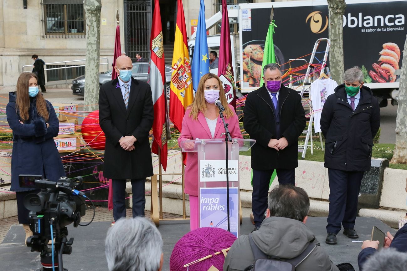 Actos del Día Internacional de la Mujer en la plaza de la Inmaculada de León. 