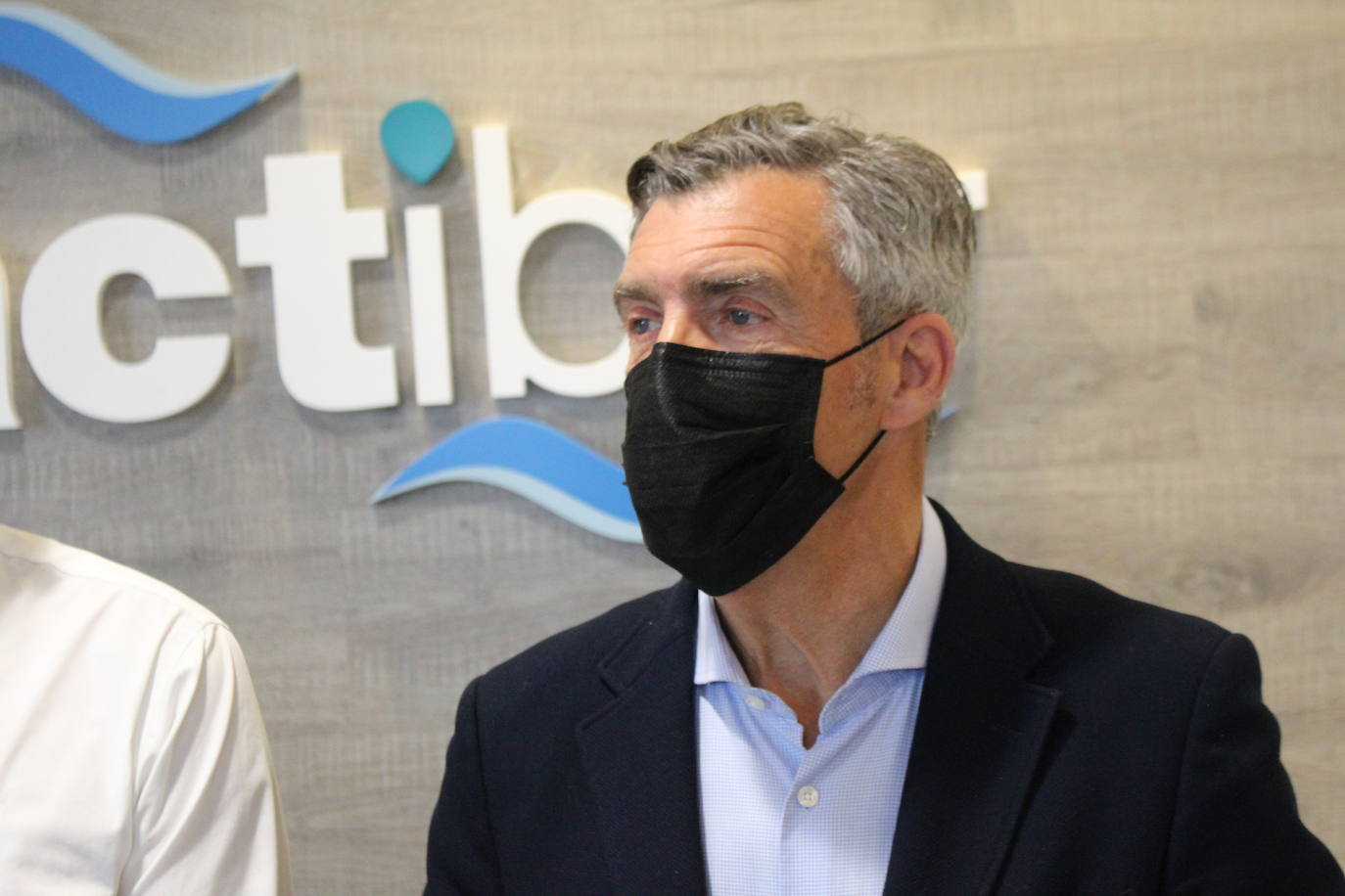 Javier Cepedano, durante su visita a las instalaciones de Lactiber.