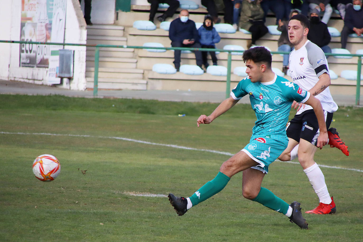 El conjunto maragato logró el triunfo sobre la bocina gracais a un tanto de Jaime.