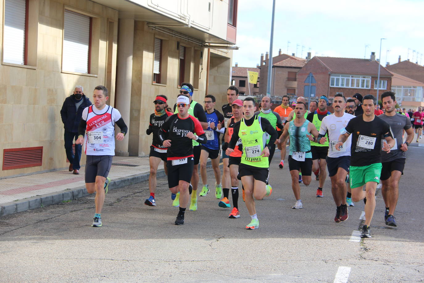 Ofrecemos una amplia galería con los corredores que participaron en esta marcha popular del alfoz de León.