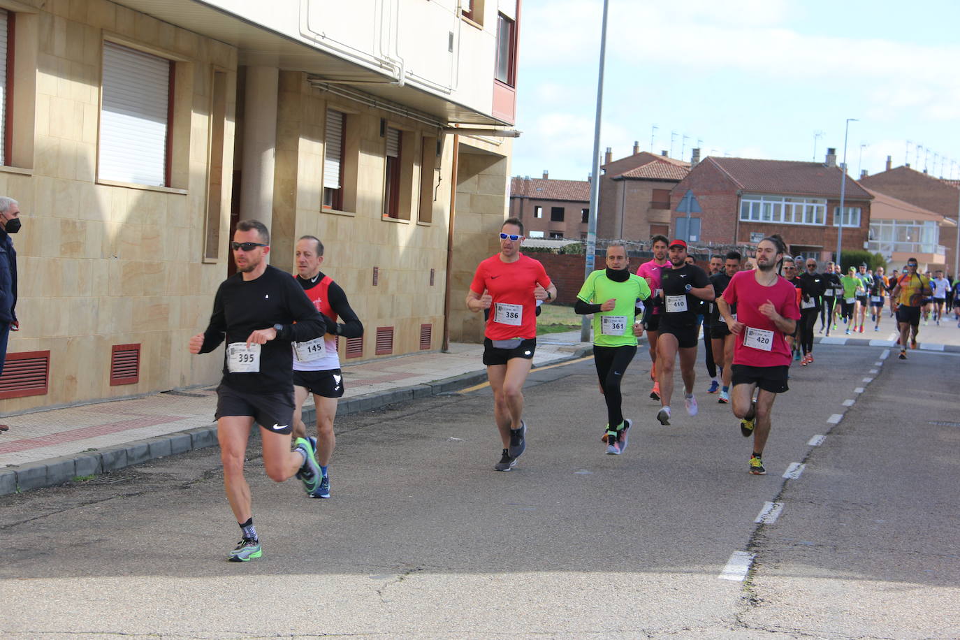 Ofrecemos una amplia galería con los corredores que participaron en esta marcha popular del alfoz de León.