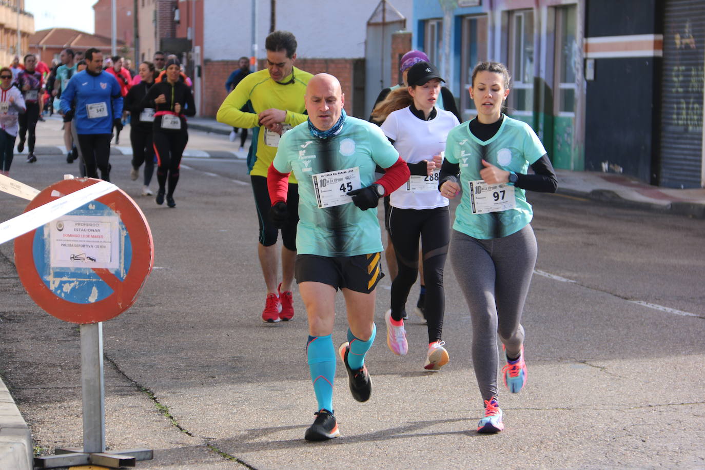 Ofrecemos una amplia galería con los corredores que participaron en esta marcha popular del alfoz de León.