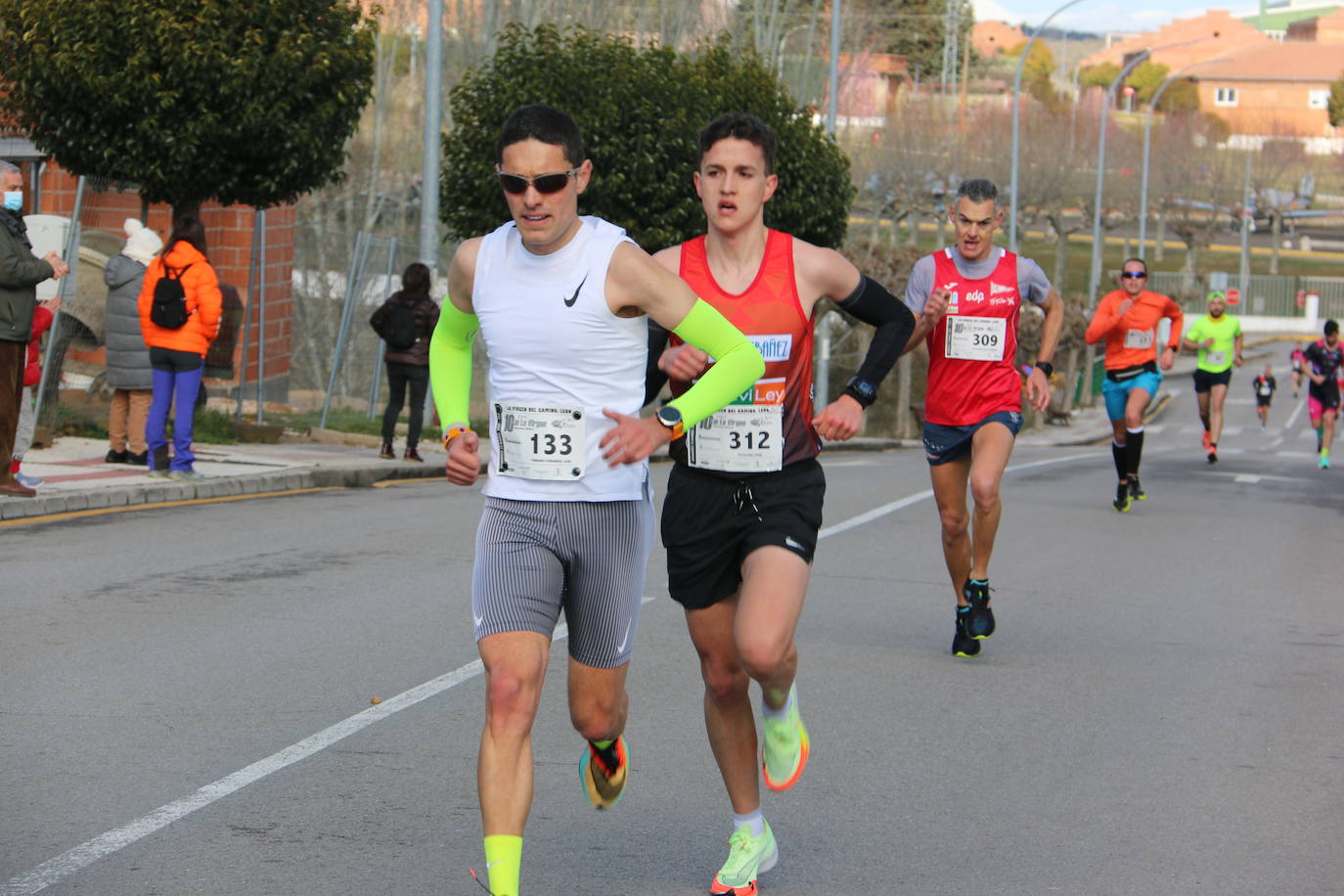 Ofrecemos una amplia galería con los corredores que participaron en esta marcha popular del alfoz de León.