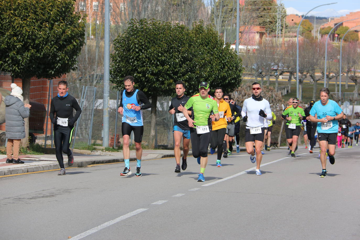 Ofrecemos una amplia galería con los corredores que participaron en esta marcha popular del alfoz de León.