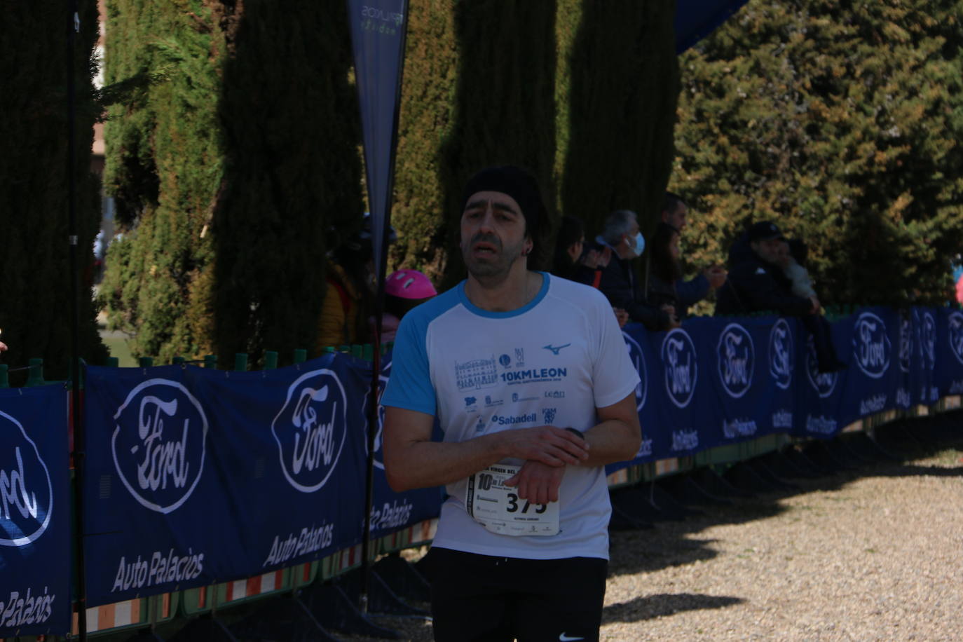 Ofrecemos una amplia galería con los corredores que participaron en esta marcha popular del alfoz de León.