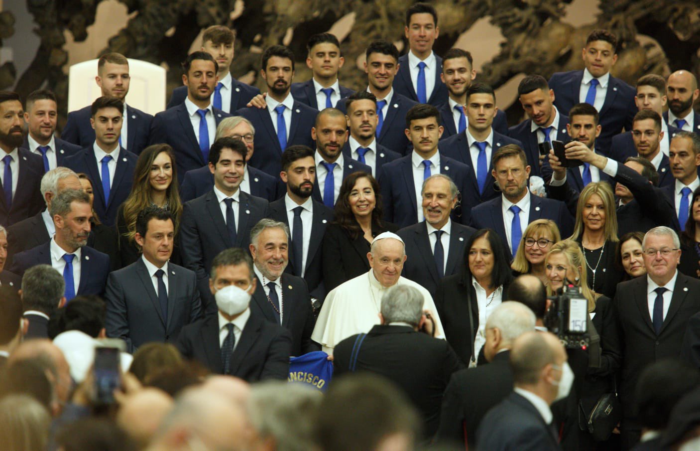 El Papa Francisco recibe en la Audiencia General en el Vaticano a la expedición del club berciano en el año de su centenario.