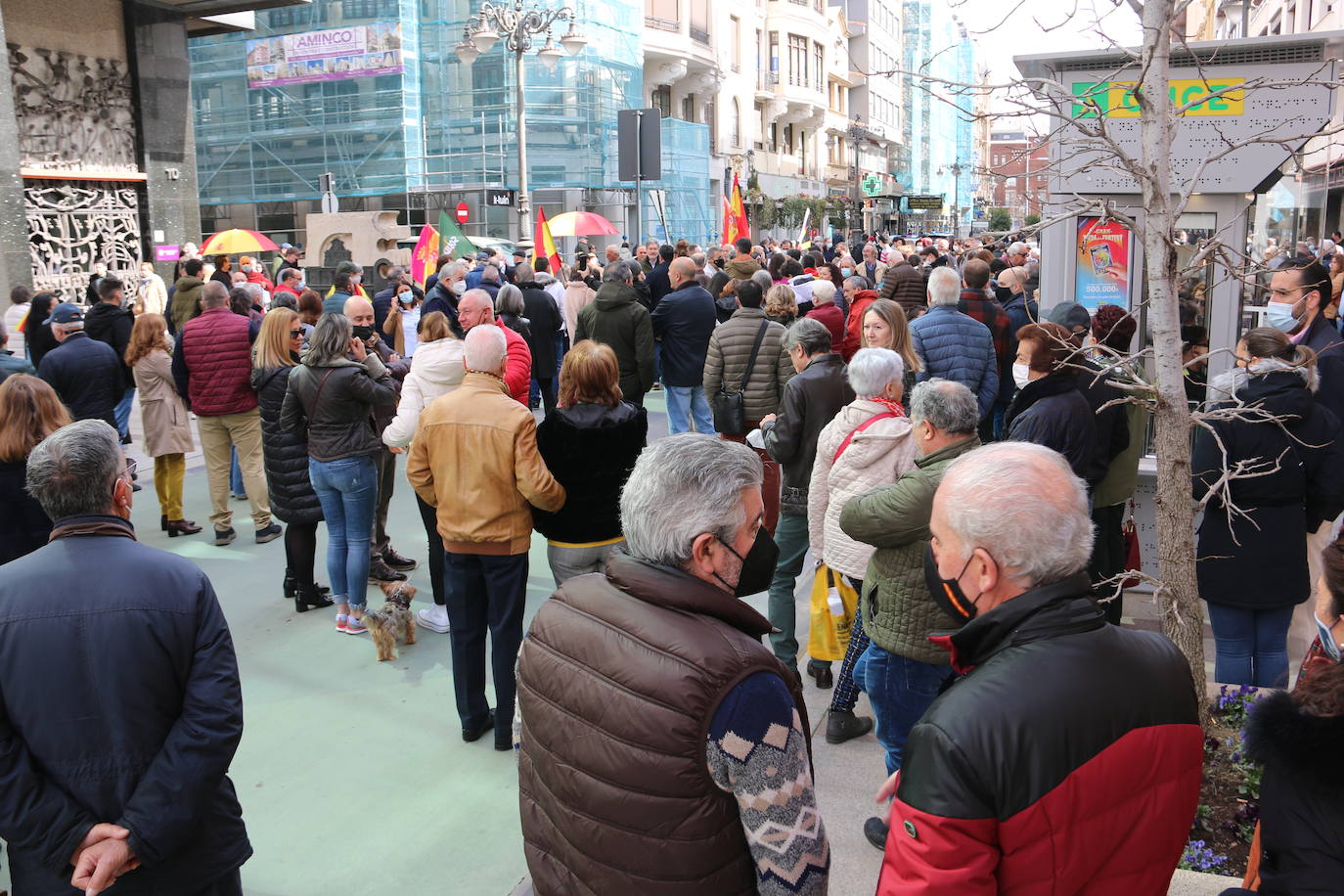 Concentración de Vox y Solidaridad en León. 