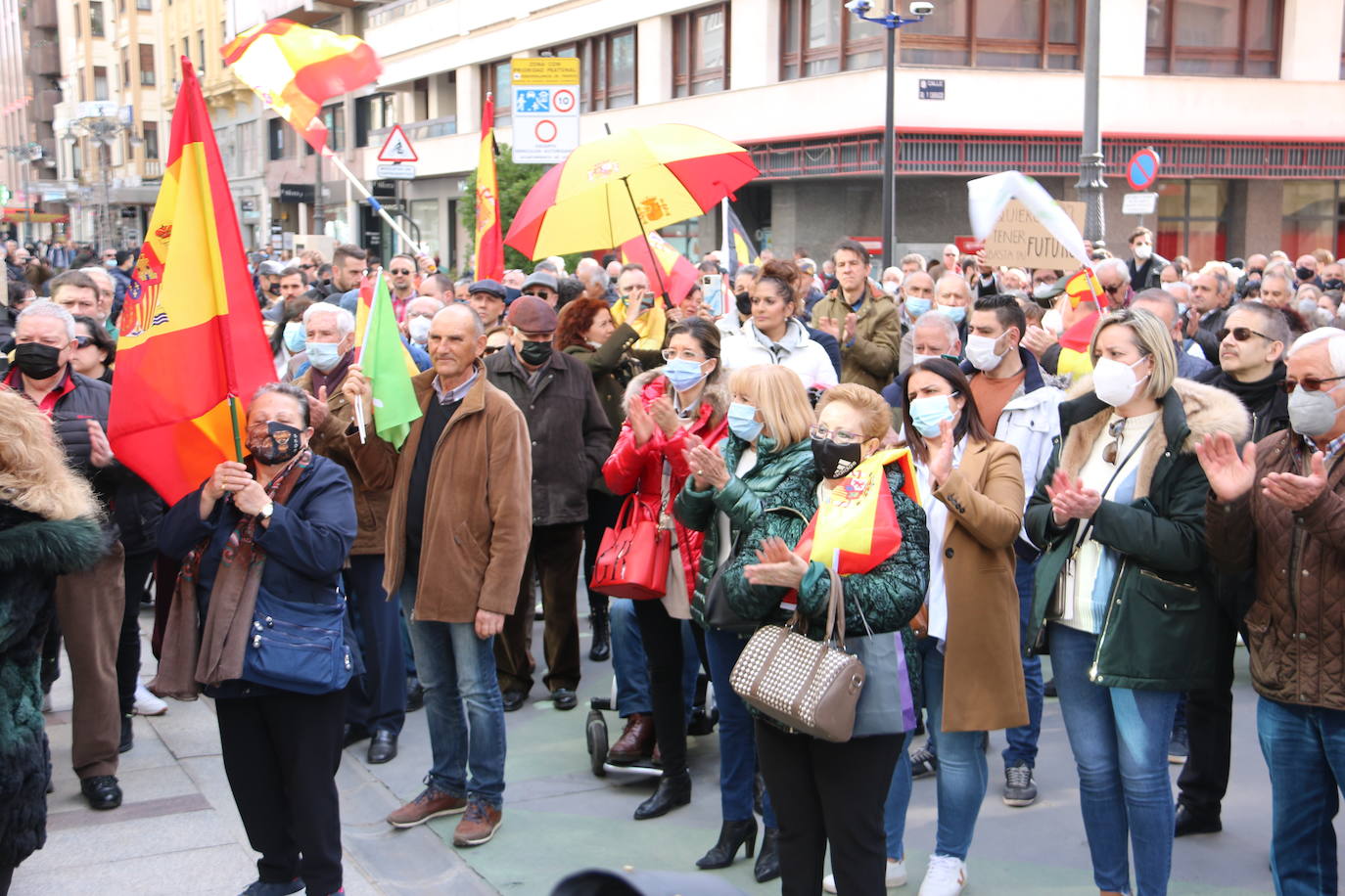 Concentración de Vox y Solidaridad en León. 