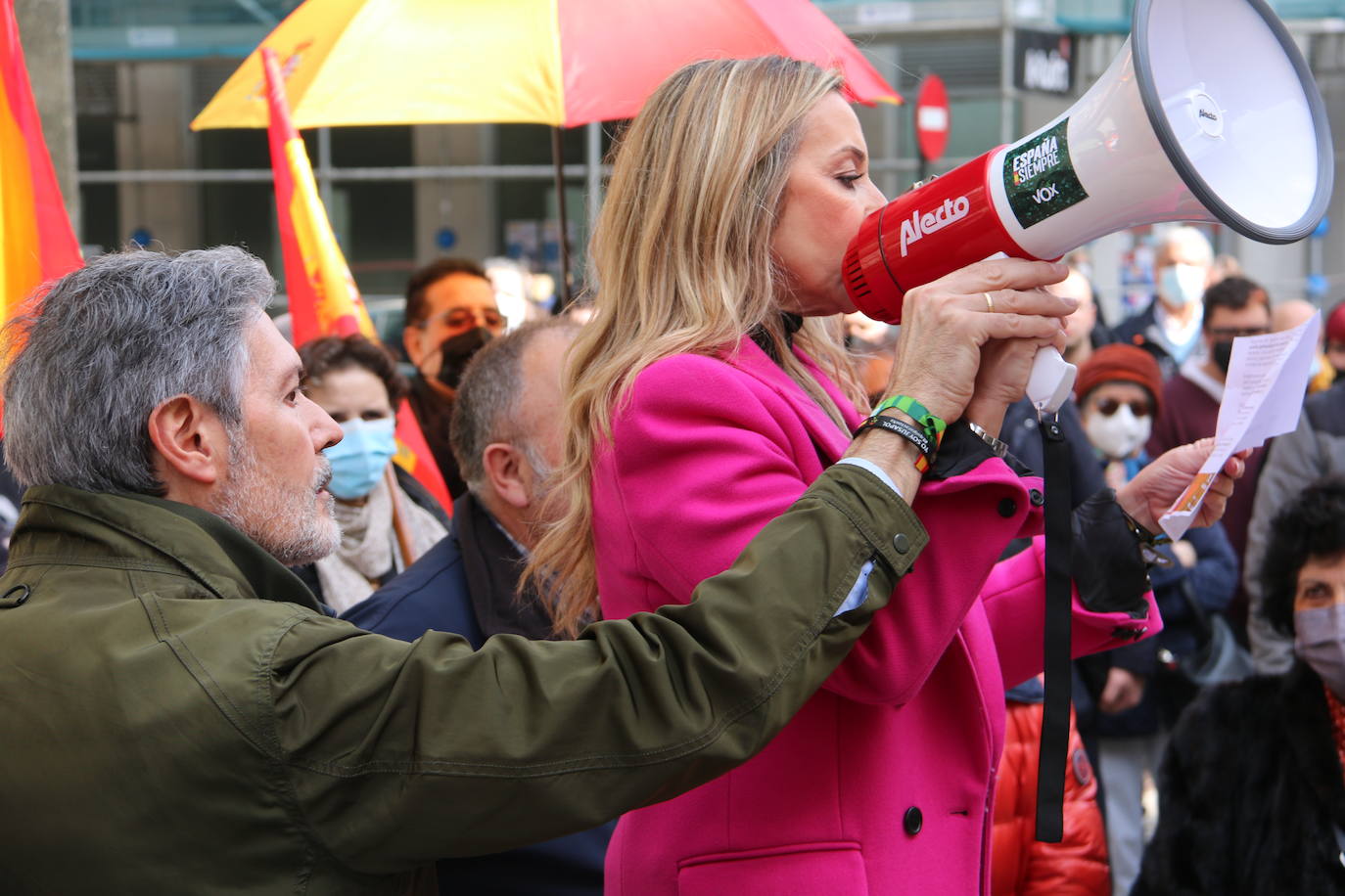 Concentración de Vox y Solidaridad en León. 