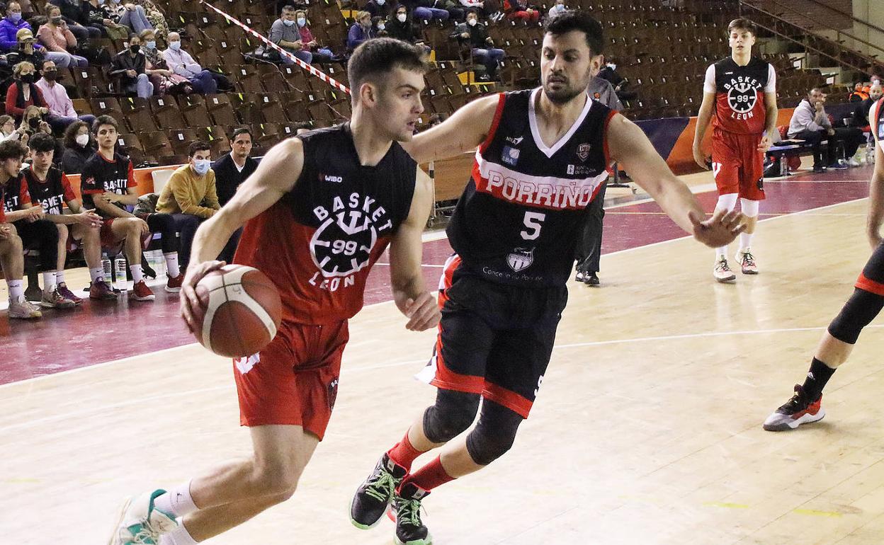 Basket León superó con autoridad a Porriño, un rival directo por una de las tres primeras plazas.