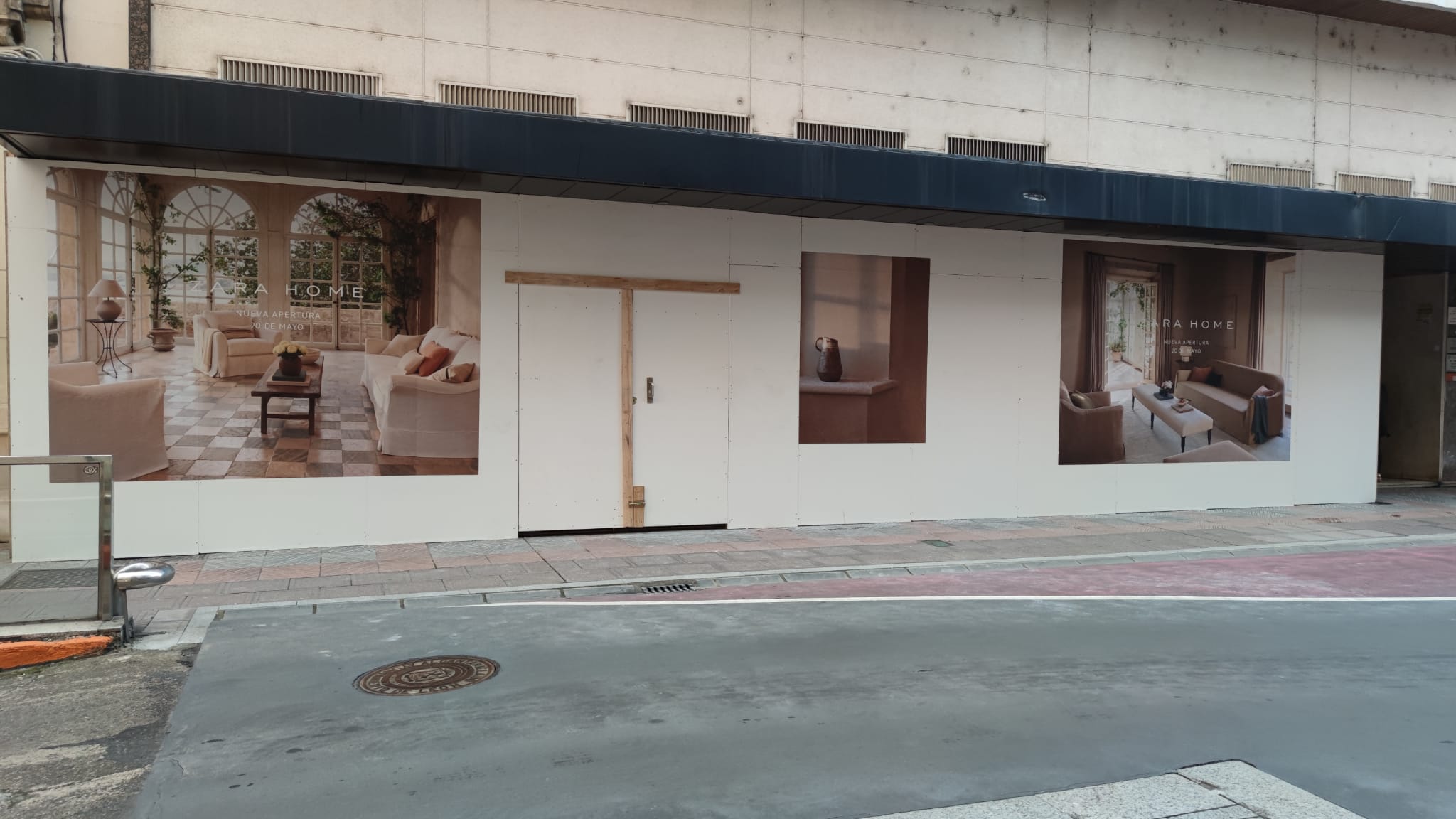 Zara Home 'aterriza' en el corazón de León capital. La cadena del grupo Inditex especializada en moda y decoración para la casa abre un nuevo local en la calle Alcázar de Toledo.. 