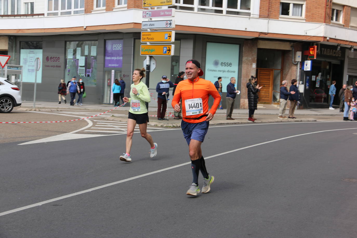 Fotos: Llegada a meta de la Media Maratón