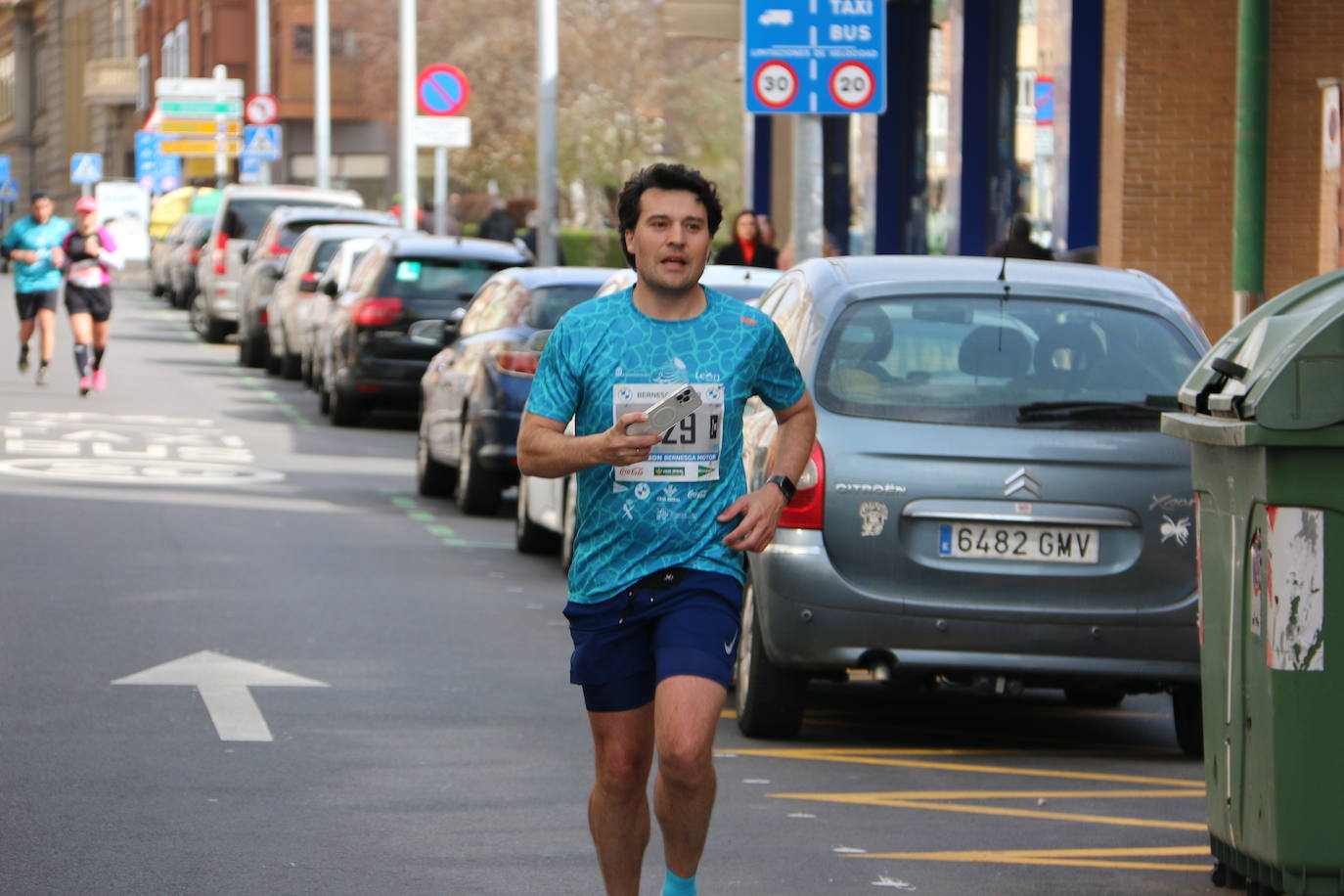 Fotos: Llegada a meta de la Media Maratón