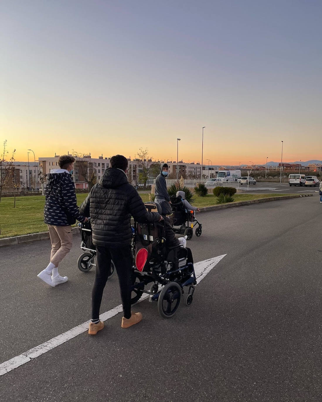 Esta jornada, prevista para el dos de abril, se desarrolla con el fin de que todas aquellas familias interesadas en su modelo de enseñanza, puedan conocer las instalaciones y el equipo humano que forma parte del mismo.