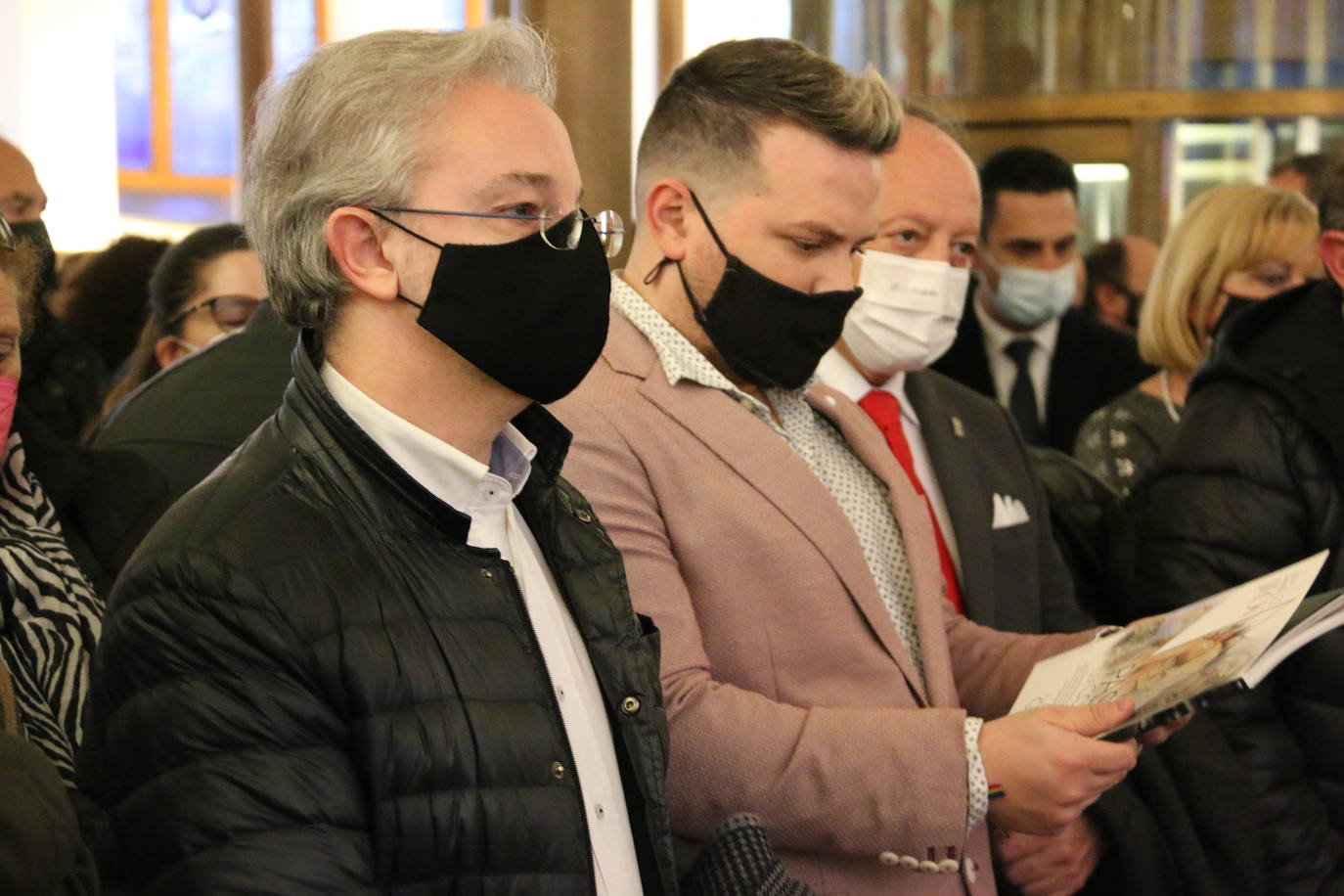 Este documento recoge todo lo necesario para conocer un poco más la Semana Santa de León.