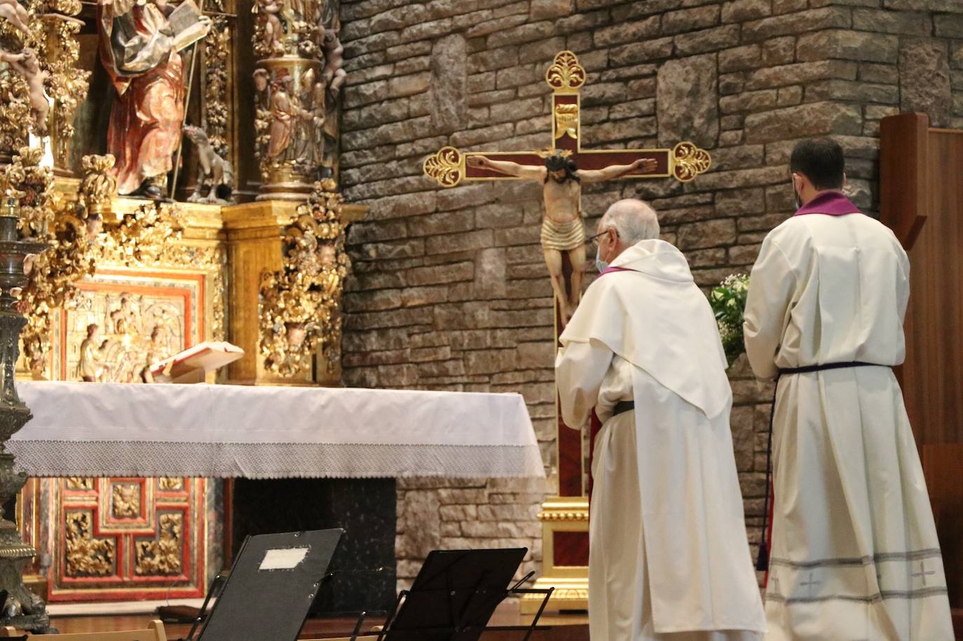 Fotos: Plegaria a la Virgen del Camino