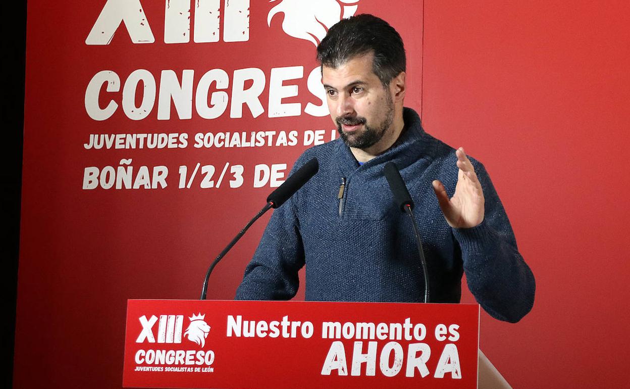 El secretario general del PSOE de Castilla y León, Luis Tudanca, en el acto de inauguración del XIII Congreso de Juventudes Socialistas de León.