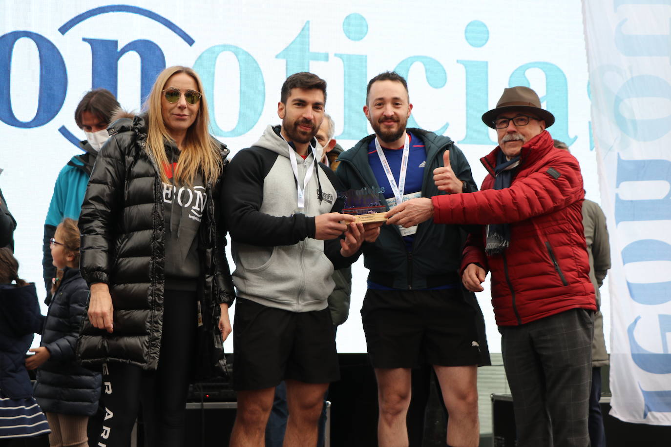 Individuales, por parejas, mixtos y por equipos, éstos son los ganadores de la III edición de la Carrera de las Empresas organizada por Leonoticias.