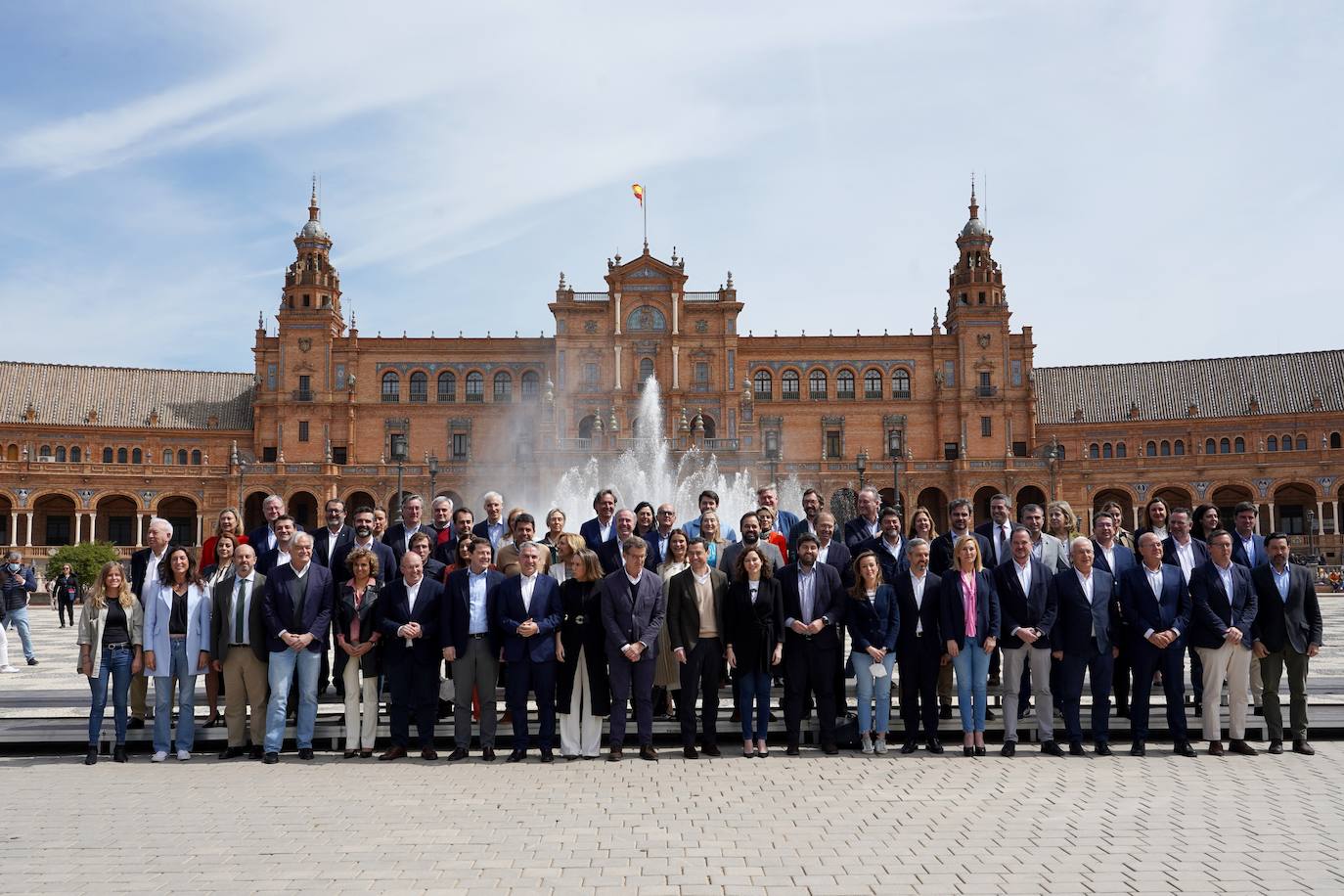 Fotos: El PP reúne al Comité Ejecutivo Nacional en Sevilla