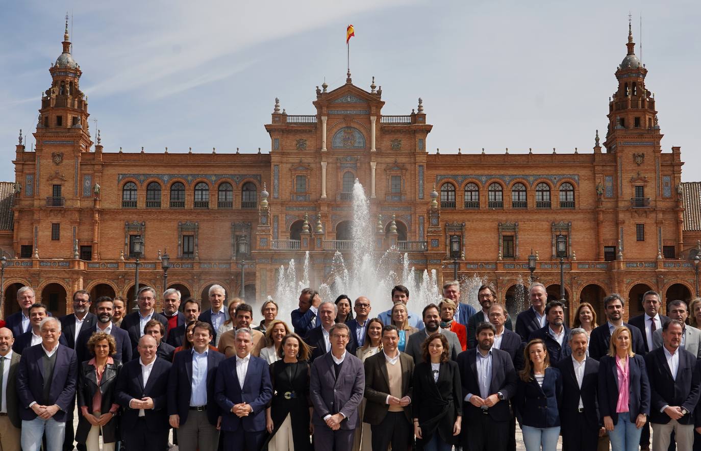 Fotos: El PP reúne al Comité Ejecutivo Nacional en Sevilla