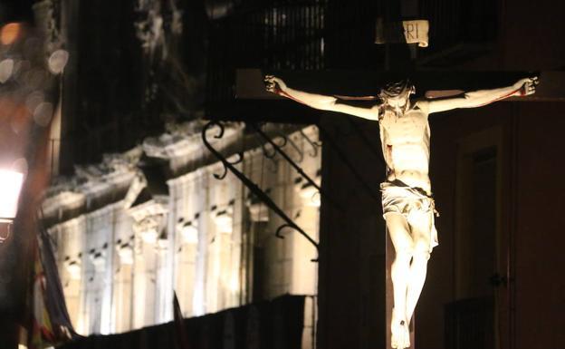 El Santo Cristo del Desenclavo, de la Real de Minerva y Vera Cruz, contará con las únicas novedades en esta Semana Santa para la penitencial.