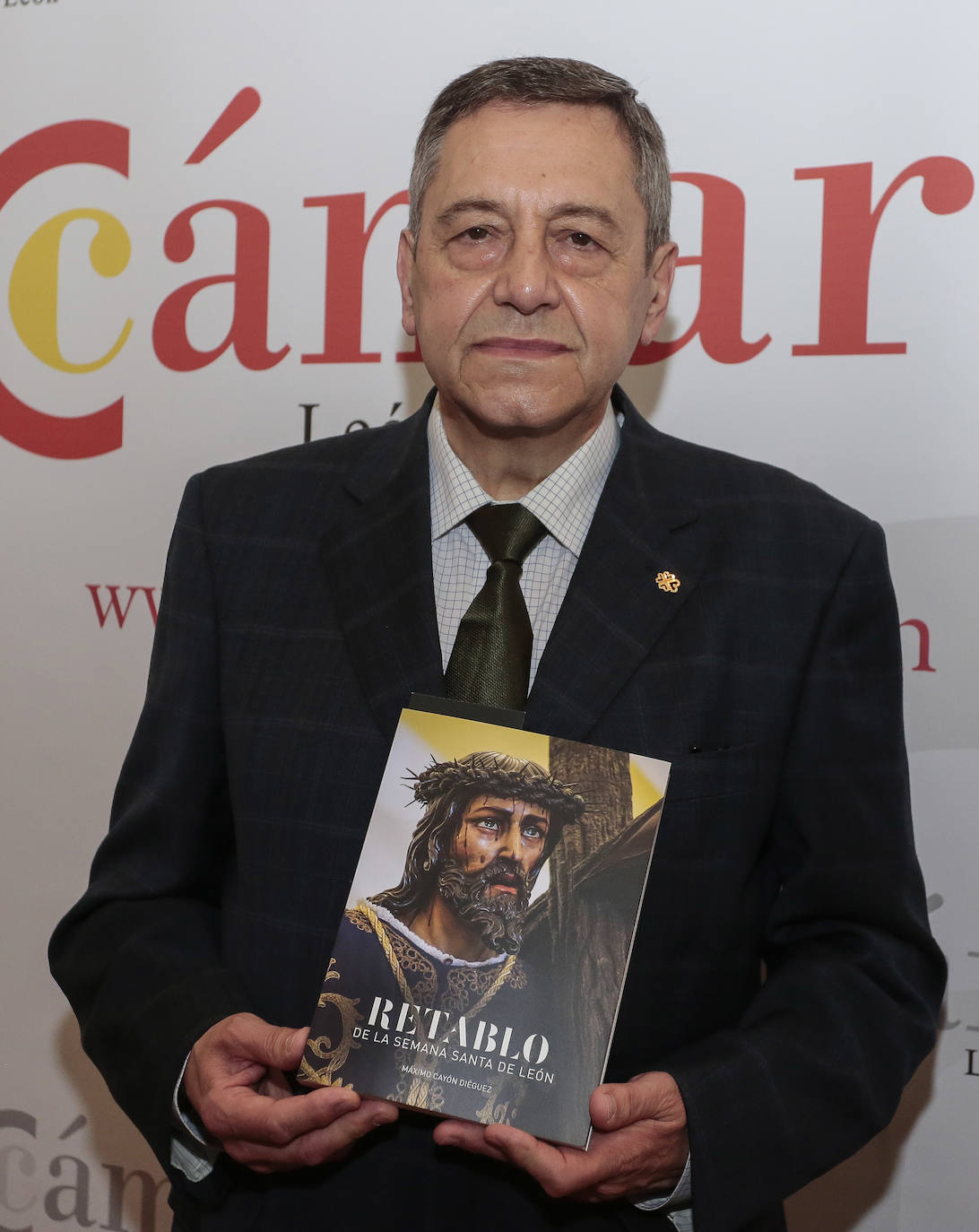 Acto de presentación del libro 'Retablo de la Semana Santa de León' de Máximo Cayón Diéguez