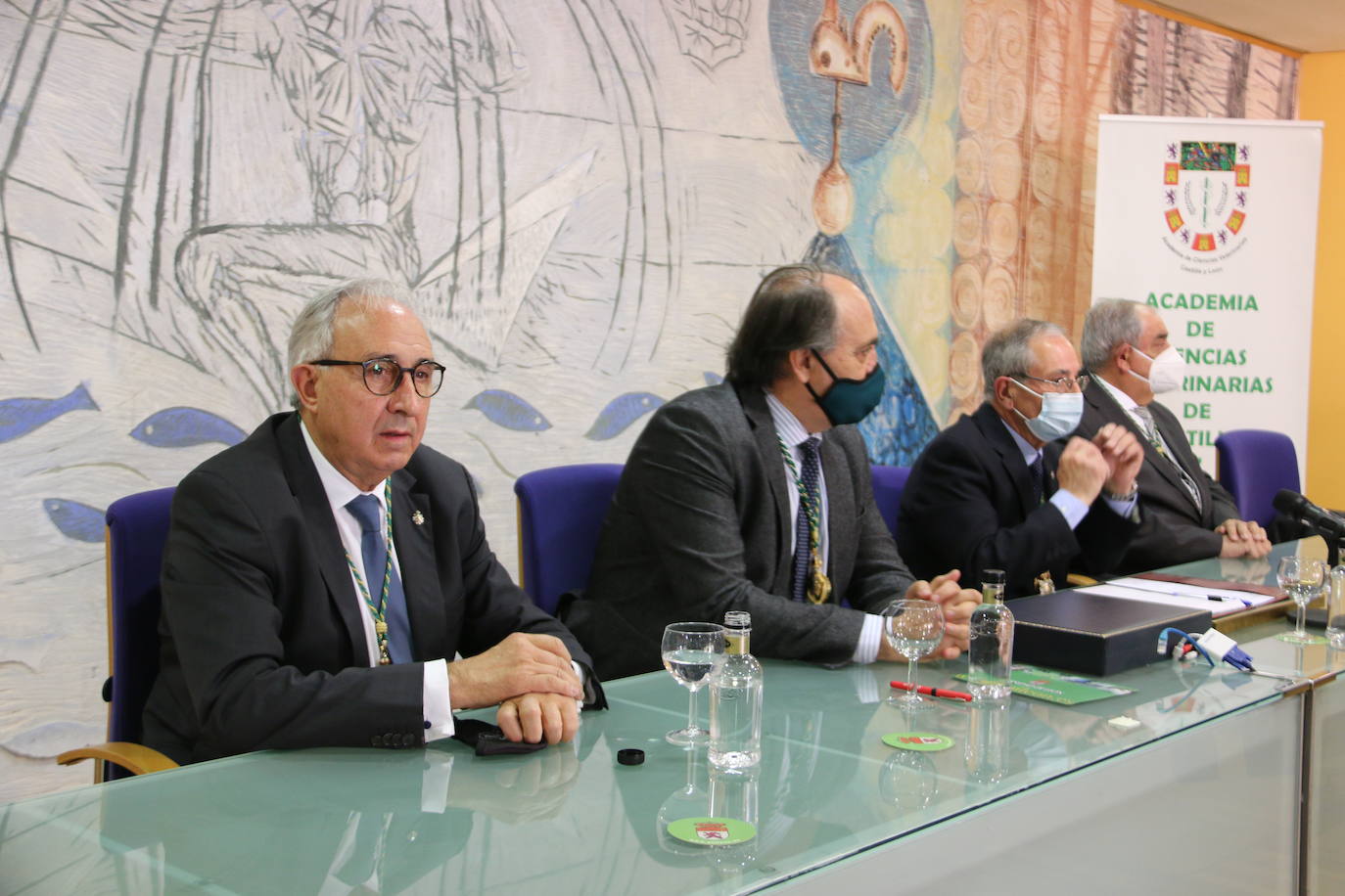 Fotos: Veterinaria reconoce a la Guardia Civil