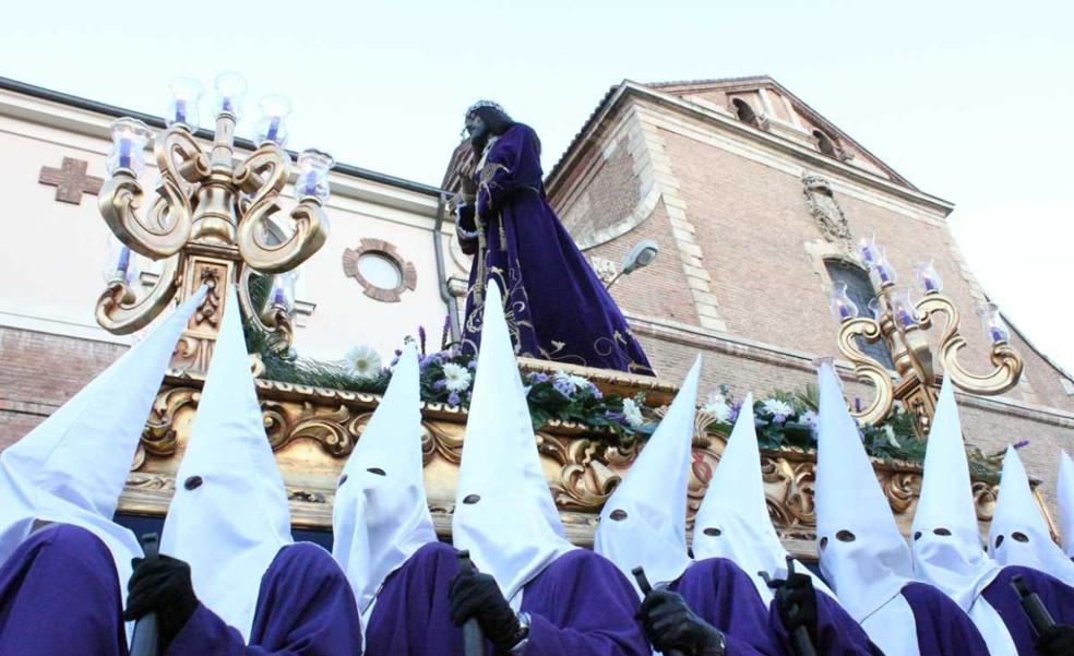 Horarios y recorridos de las procesiones del Miércoles Santo 2022