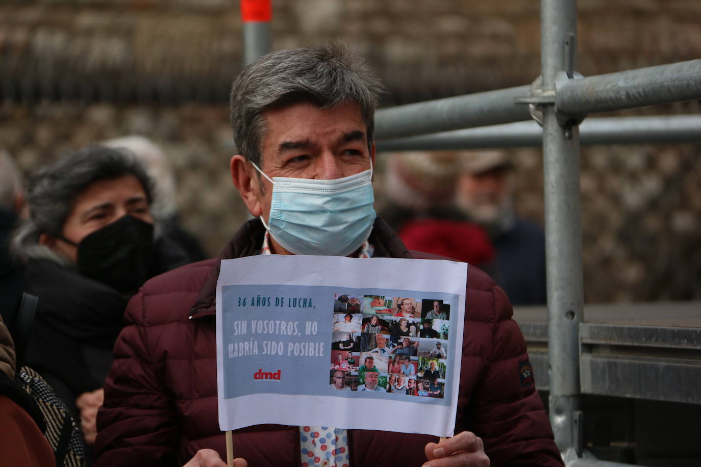 La Plataforma por la Sanidad celebra una concentración en Botines para exigir un incremento de los recursos. 