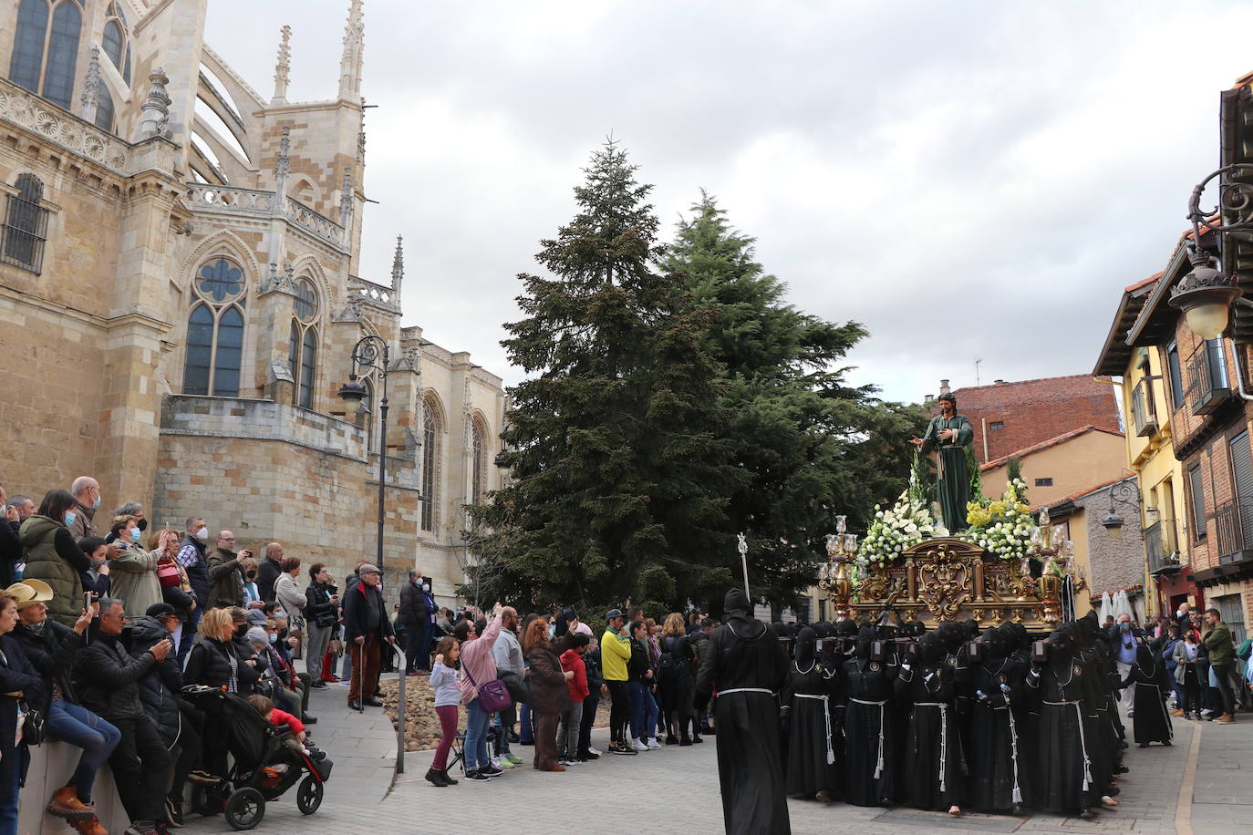 Fotos: Procesión del Cristo del Gran Poder