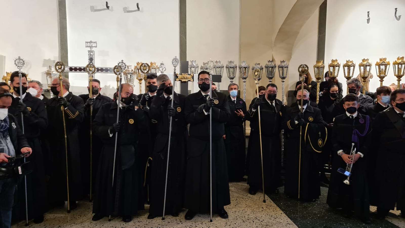 Los hermanos de Angustias y Soledad, Dulce Nombre de Jesús Nazareno y Real de Minerva y Veracruz 