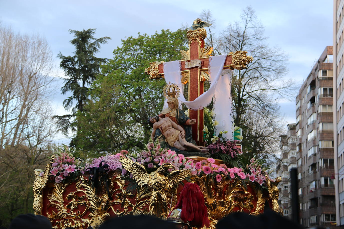 Uno de los momentos de la Procesión del Dolor de Nuestra Madre. 