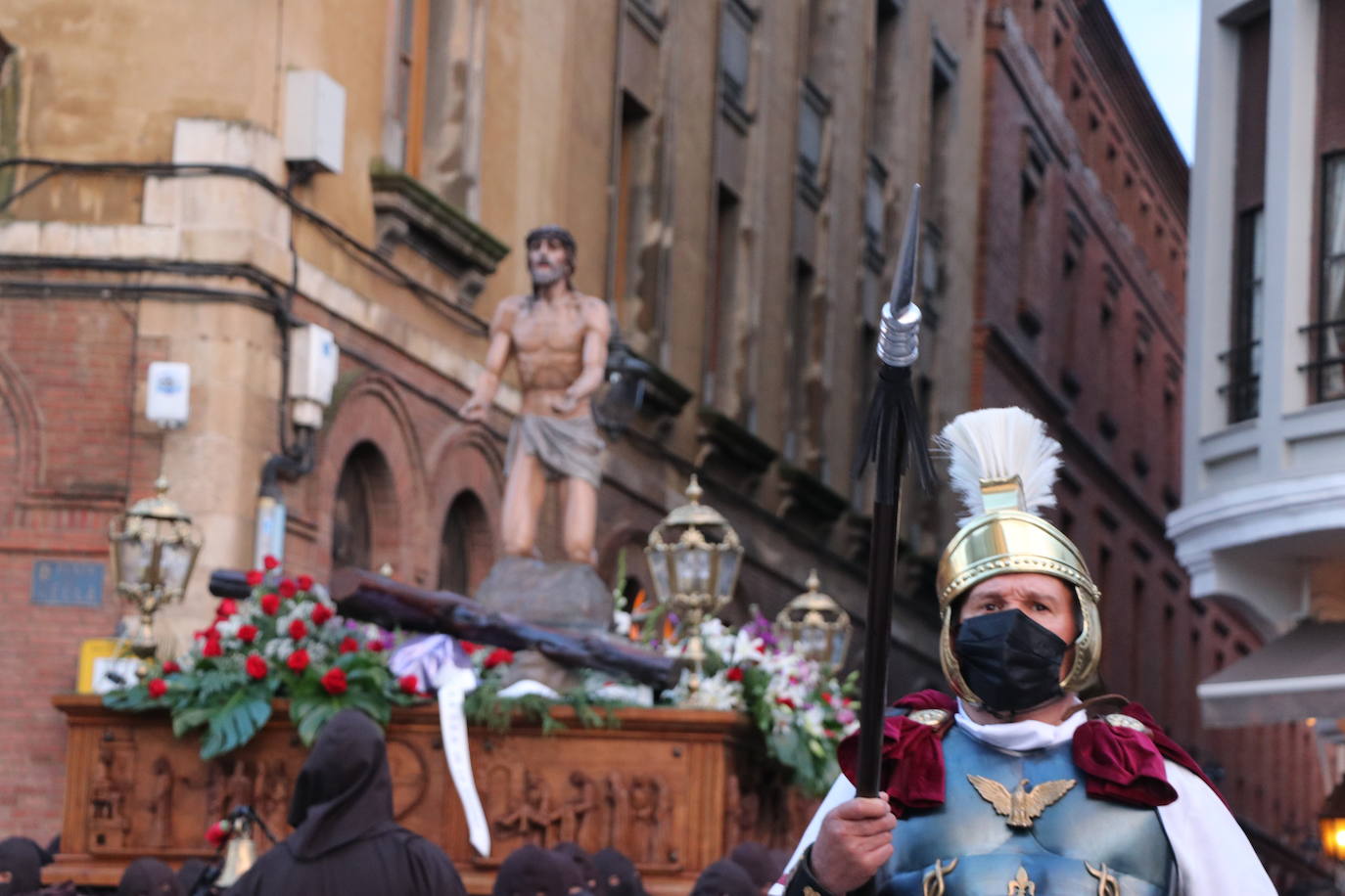 Uno de los momentos de la Procesión del Perdón. 