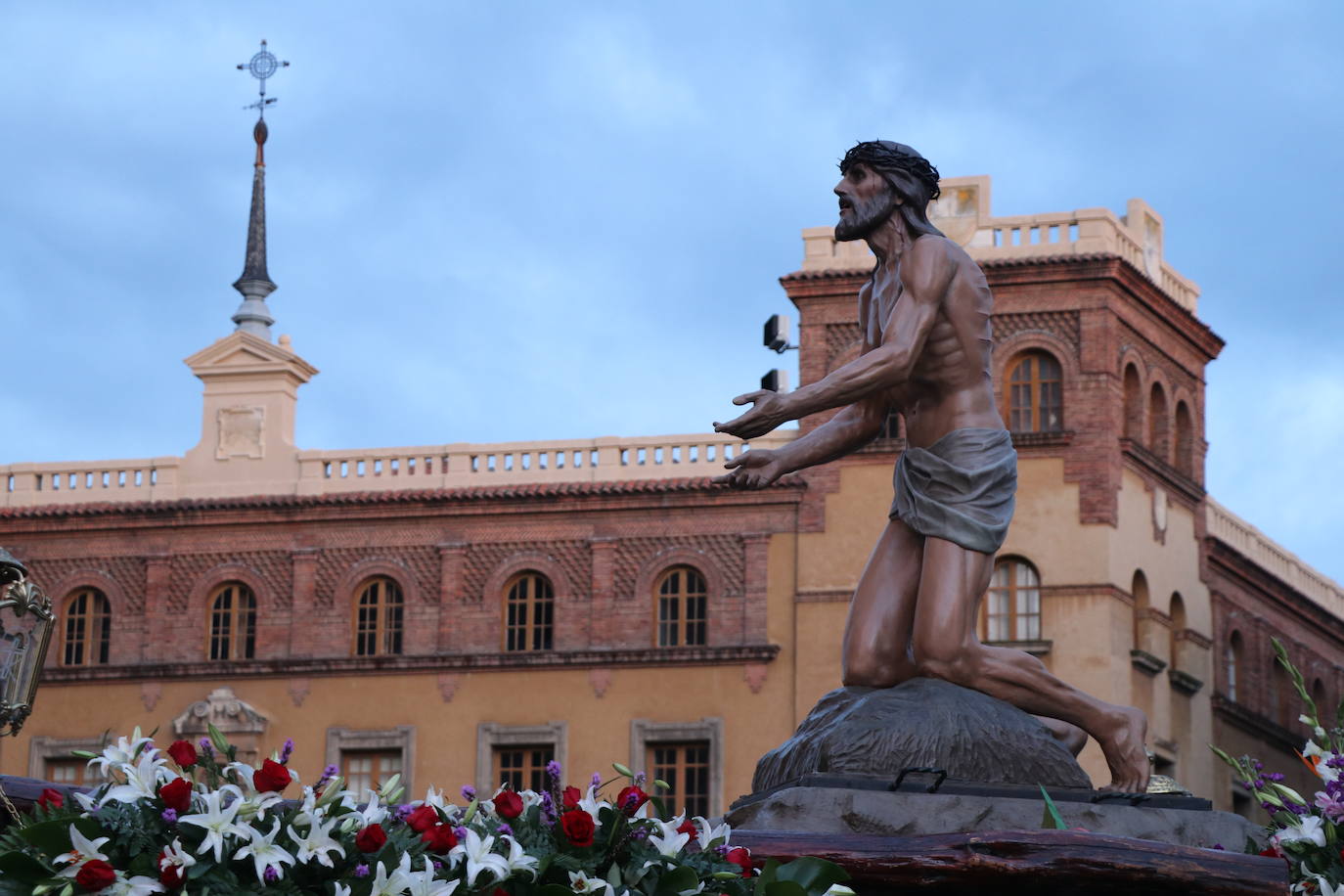 Uno de los momentos de la Procesión del Perdón. 