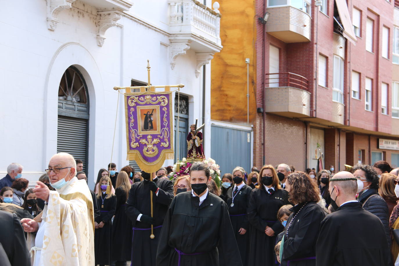 Fotos: El Santo Potajero alimenta a La Bañeza
