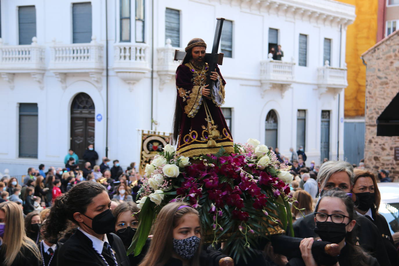 Fotos: El Santo Potajero alimenta a La Bañeza