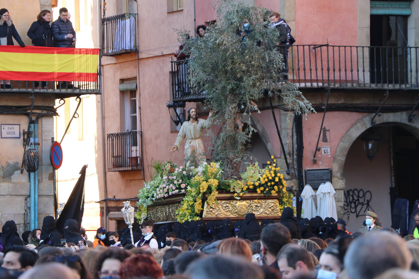 Fotos: Procesión de los Pasos, al completo