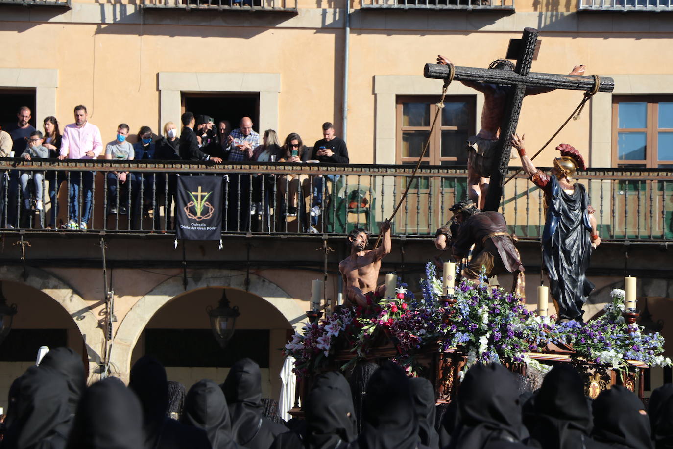 Fotos: Procesión de los Pasos, al completo