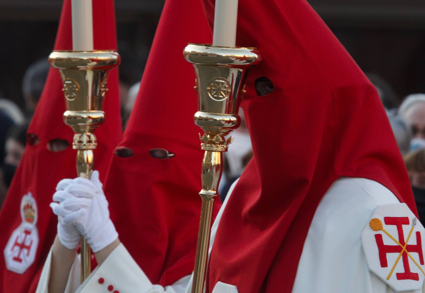 Procesión de la Santa Cena con la liberación de un preso.