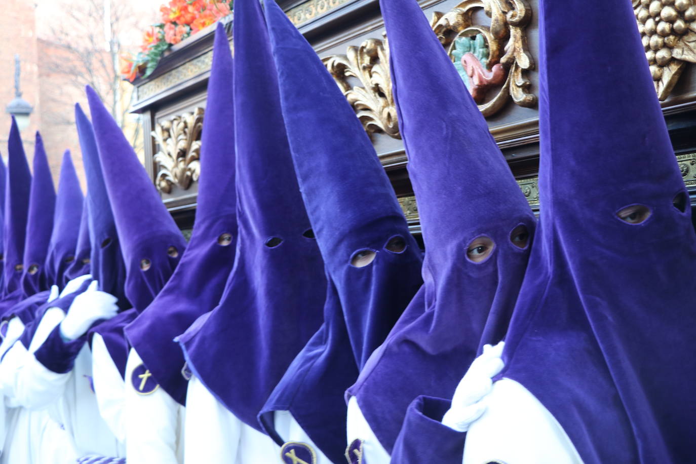 Procesión de La Soledad, dentro de la Cofradía de Jesús Divino Obrero. 