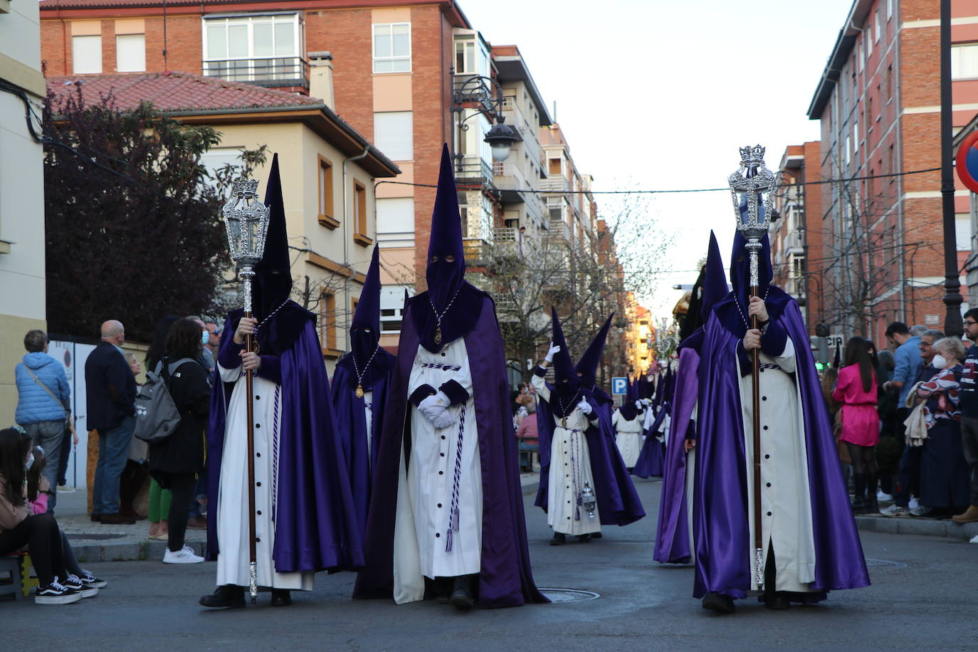 Procesión de La Soledad, dentro de la Cofradía de Jesús Divino Obrero. 