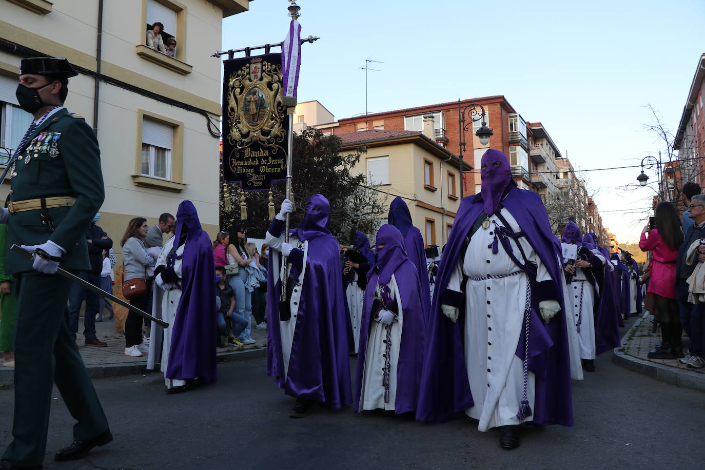 Procesión de La Soledad, dentro de la Cofradía de Jesús Divino Obrero. 