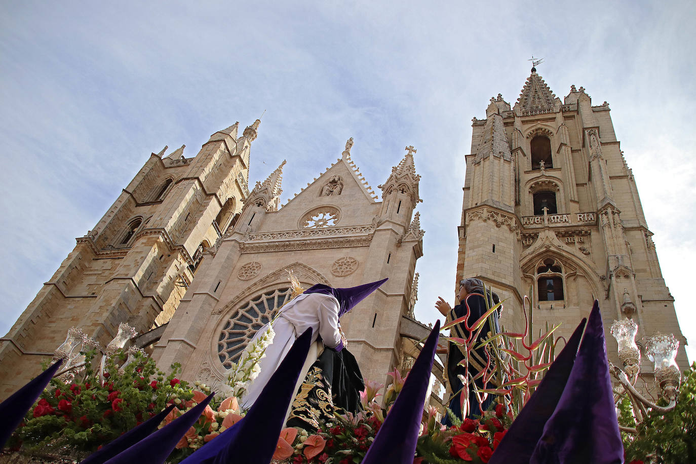 Acto de la Resurrección en la Procesión del Ecuentro de León. 