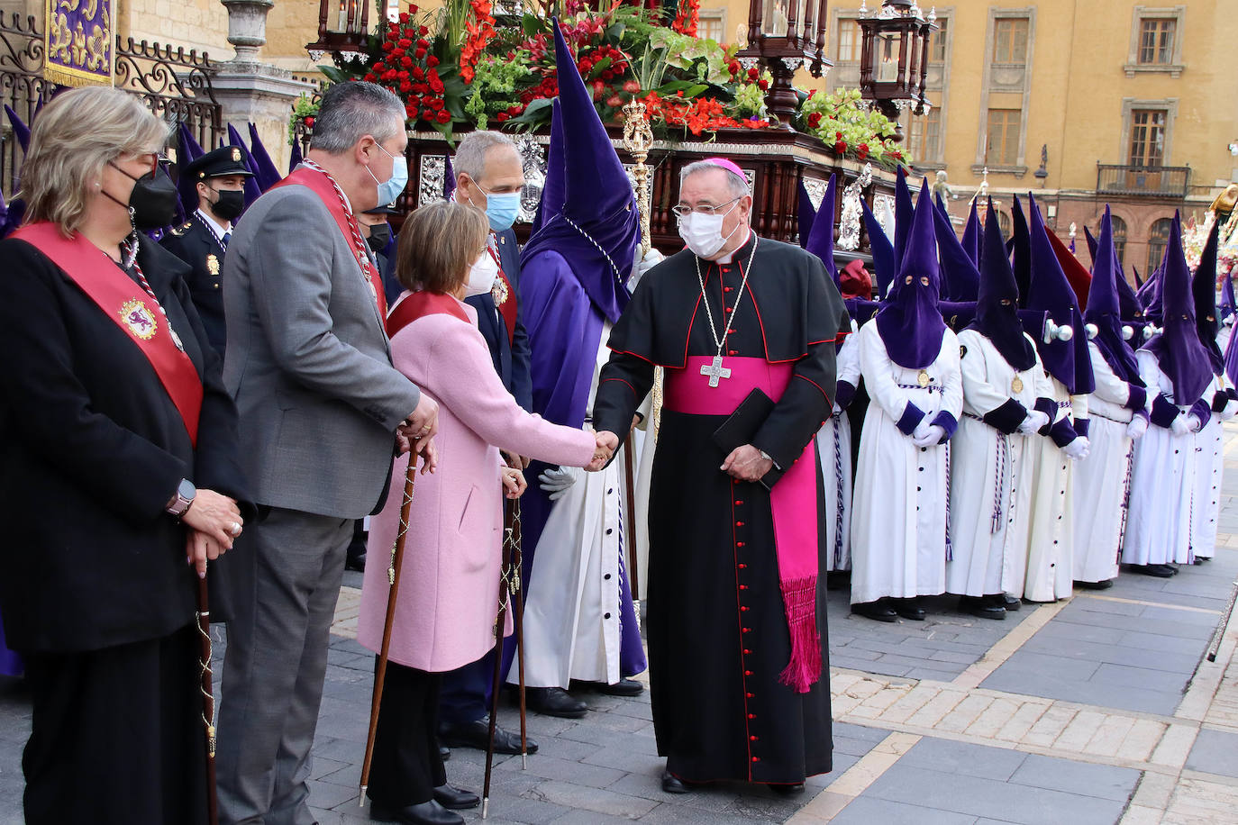 Acto de la Resurrección en la Procesión del Ecuentro de León. 