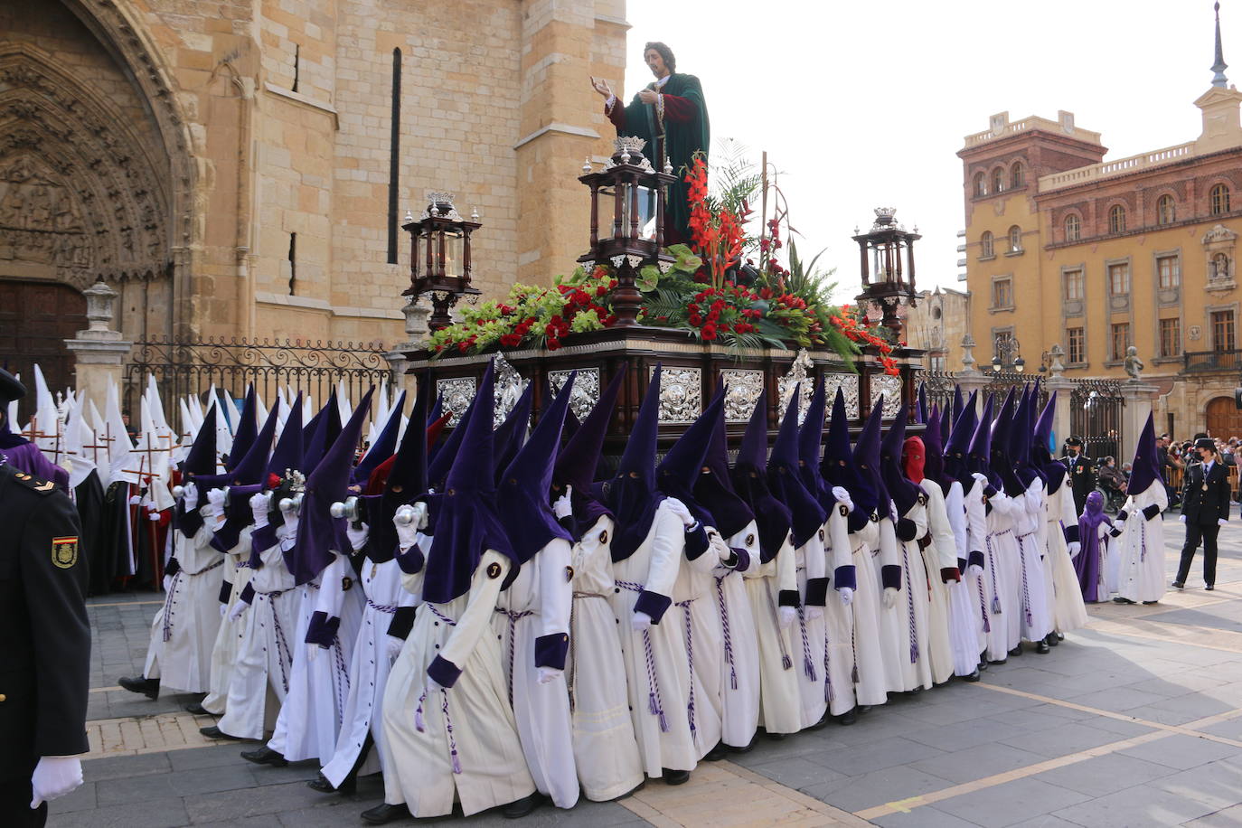 Fotos: El Encuentro embriaga León de Resurrección