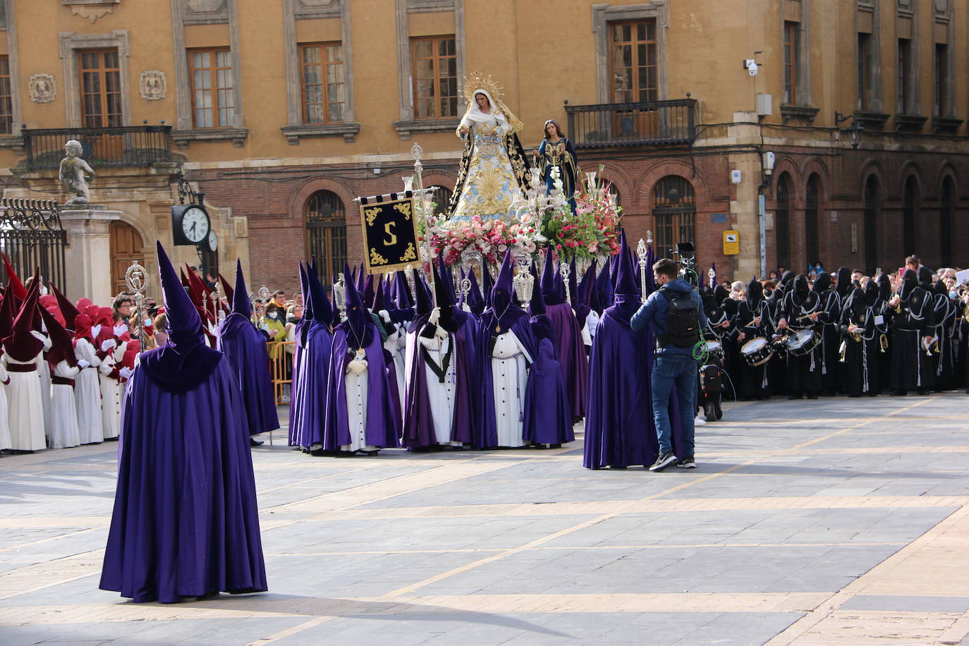 Fotos: El Encuentro embriaga León de Resurrección