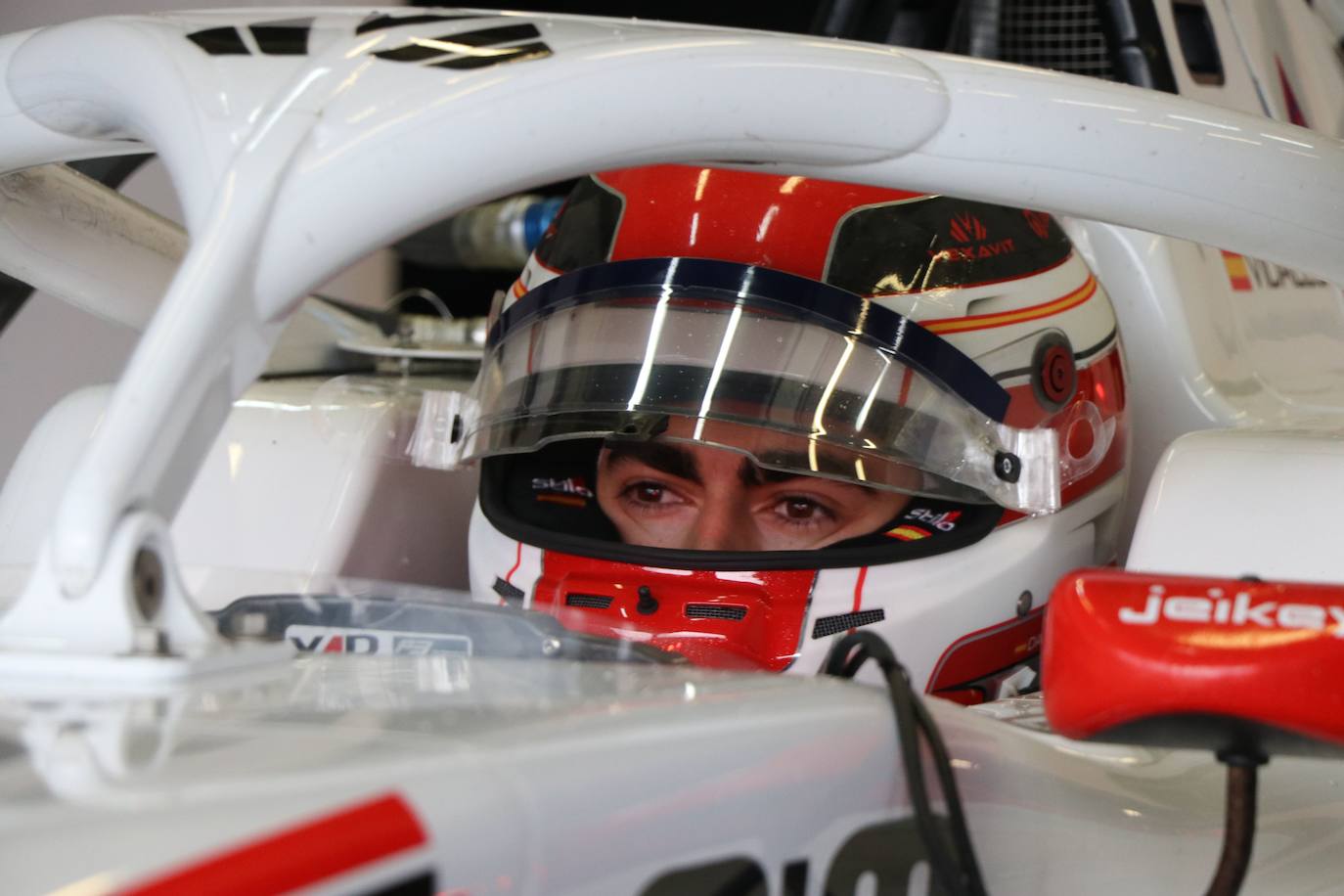 leonoticias acompaña al piloto leonés en una sesión de entrenamientos en Jerez.