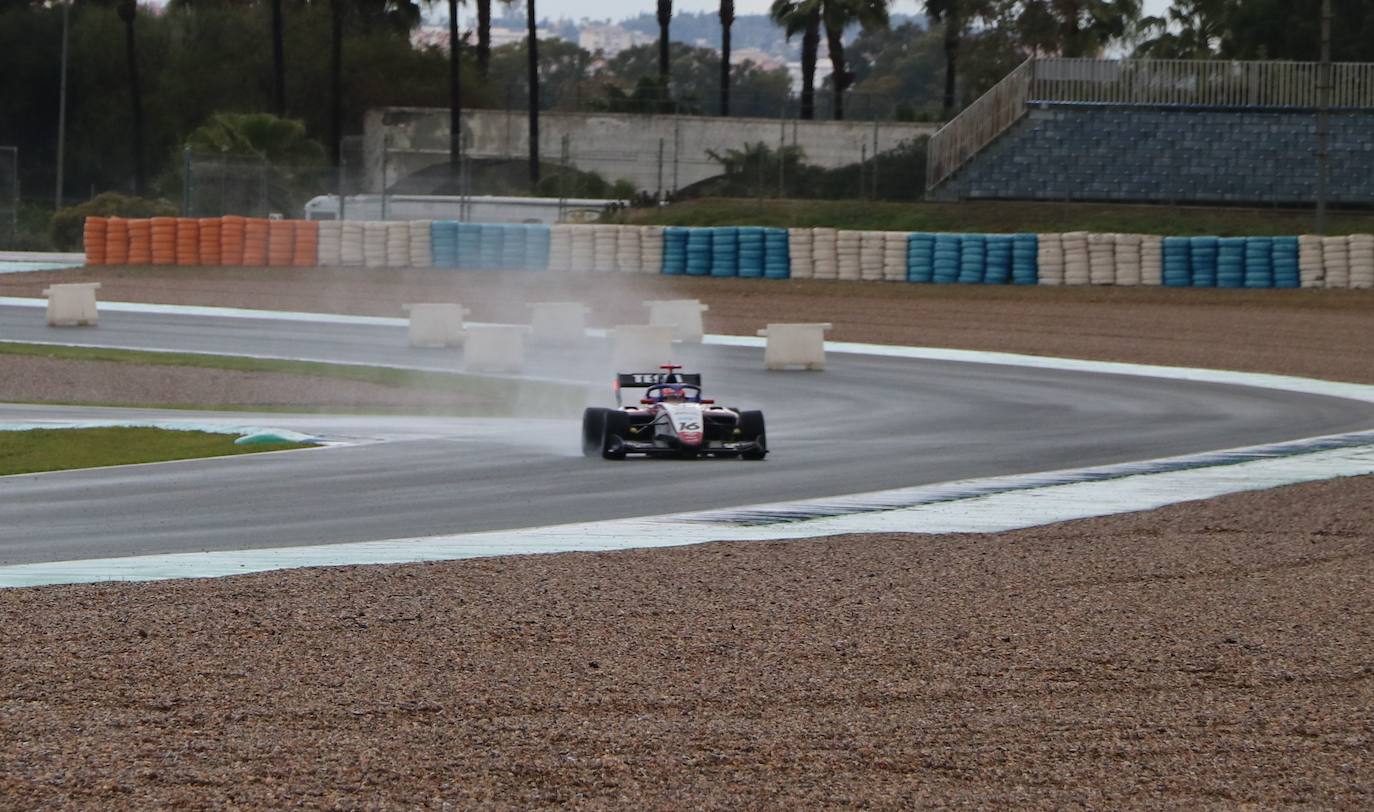 leonoticias acompaña al piloto leonés en una sesión de entrenamientos en Jerez.