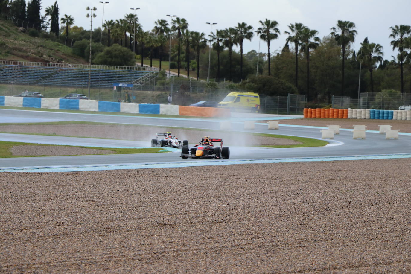 leonoticias acompaña al piloto leonés en una sesión de entrenamientos en Jerez.